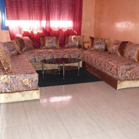Apartamentos Palacio Riad ララシュ エクステリア 写真