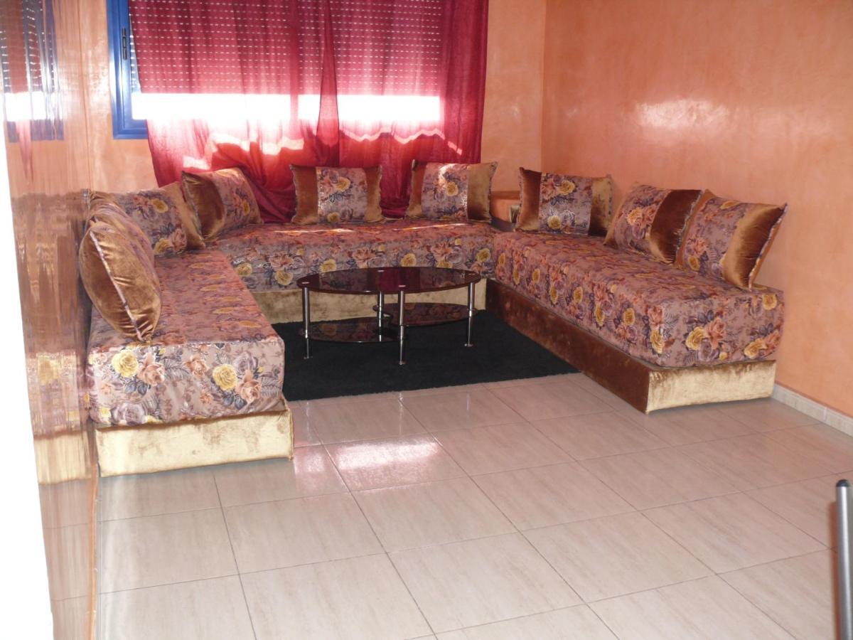 Apartamentos Palacio Riad ララシュ エクステリア 写真